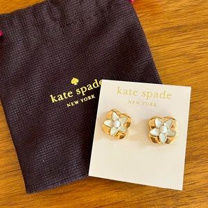 ♠️ Earrings ♠️